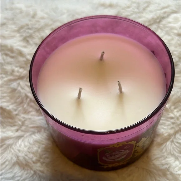 Bath & Body Works Rose Water & Ivy Candle - Picture 6 of 6